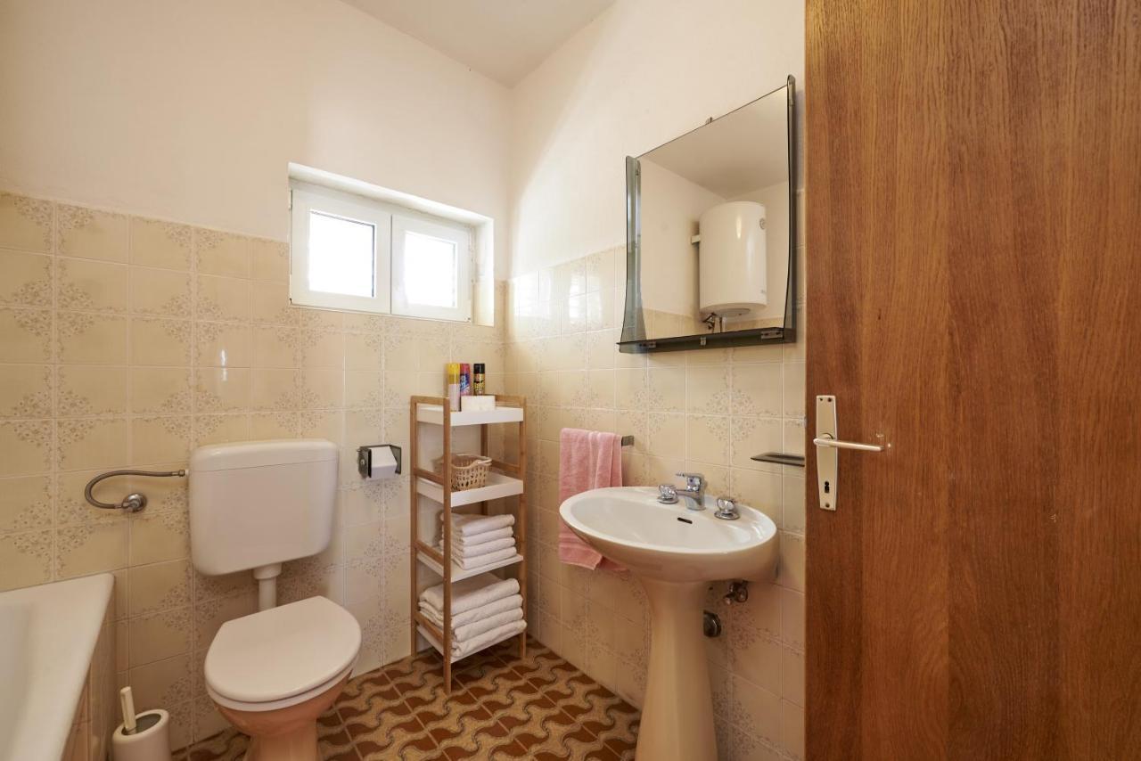 Apartments By The Sea Slatine, Ciovo - 15504 외부 사진