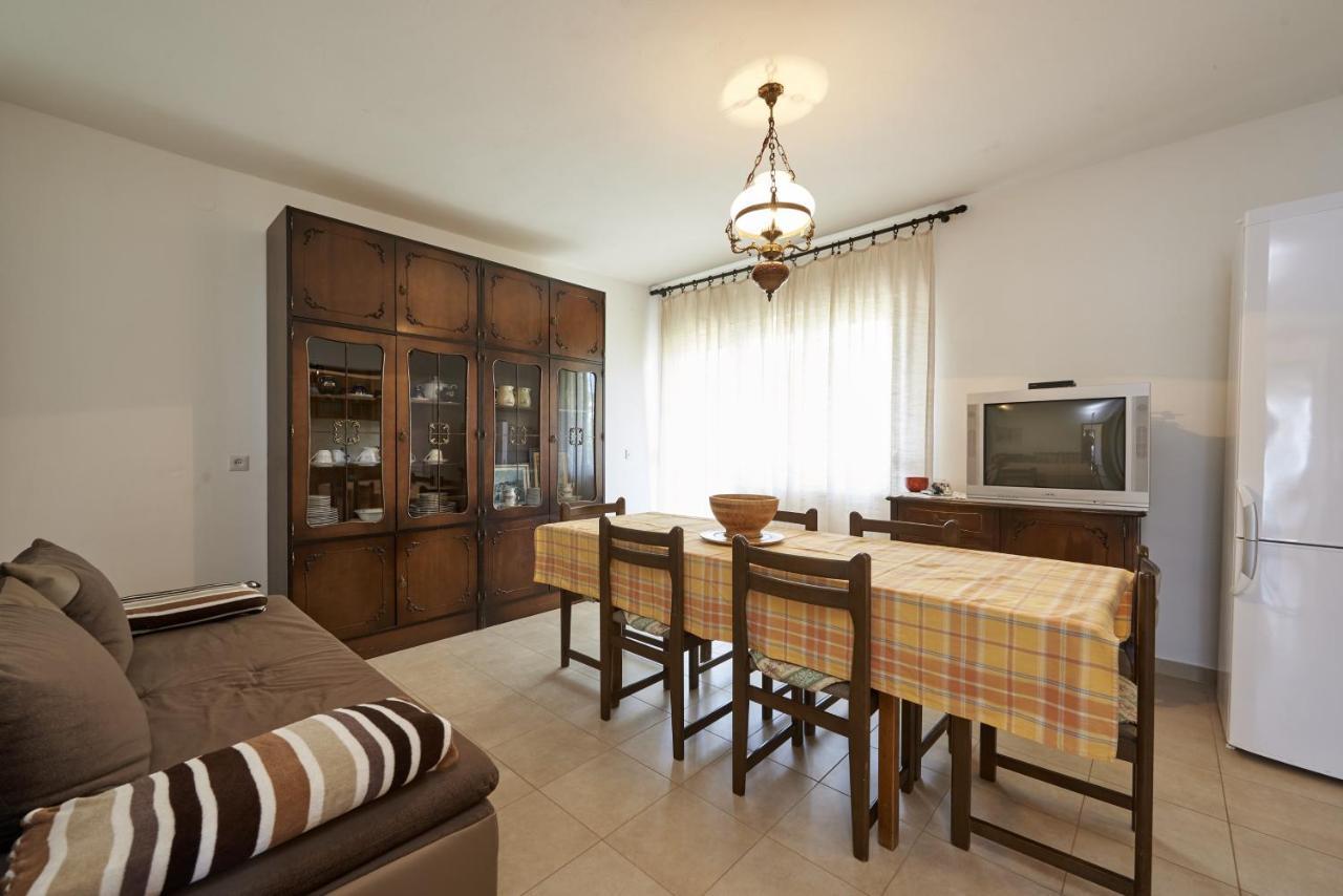Apartments By The Sea Slatine, Ciovo - 15504 외부 사진