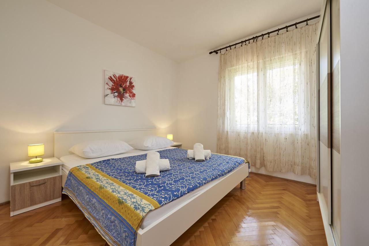 Apartments By The Sea Slatine, Ciovo - 15504 외부 사진