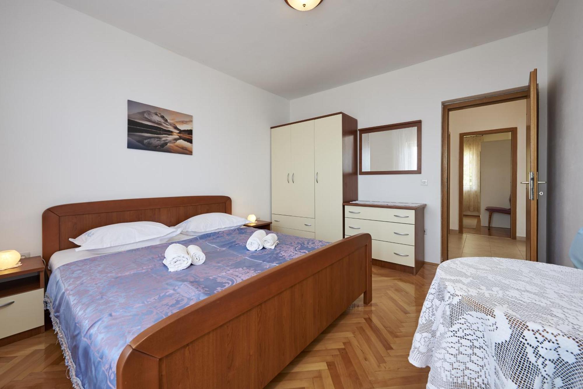 Apartments By The Sea Slatine, Ciovo - 15504 객실 사진